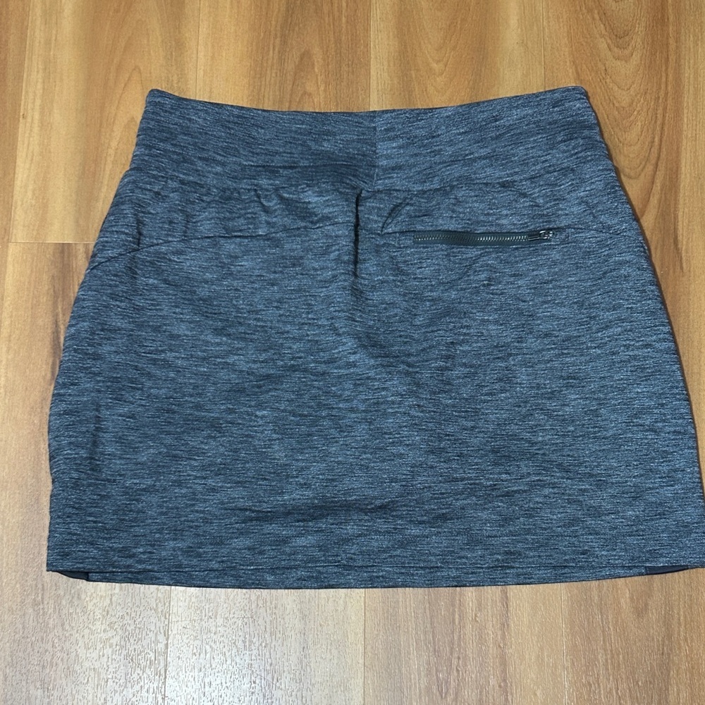 Athleta Skort Skirt Active Wear Golf Tennis Prep Gray W/Black Trim Heather SizeS - Picture 11 of 11